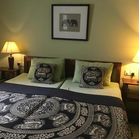 Owls Nest Hotel Udawalawe Bagian luar foto