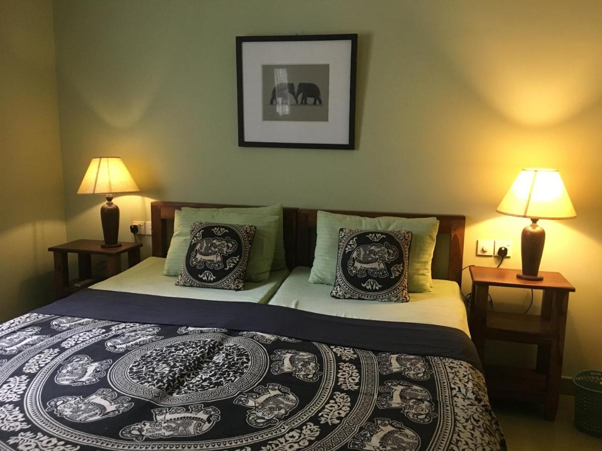 Owls Nest Hotel Udawalawe Bagian luar foto