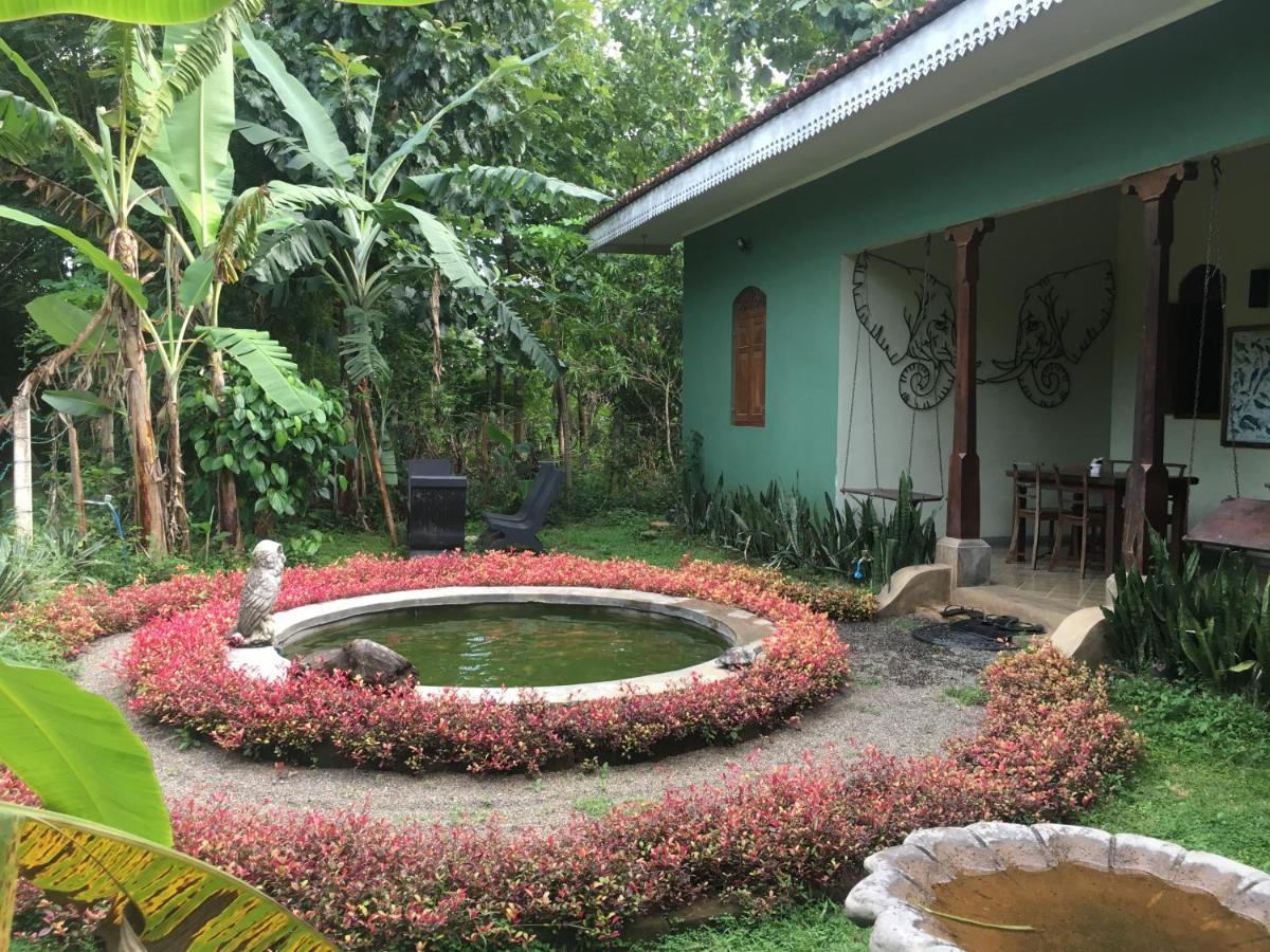 Owls Nest Hotel Udawalawe Bagian luar foto