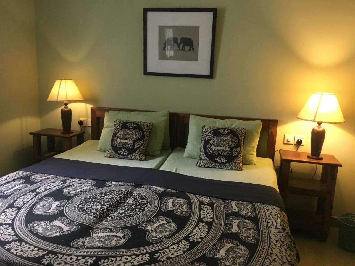 Owls Nest Hotel Udawalawe Bagian luar foto