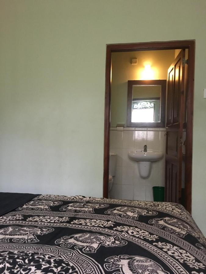 Owls Nest Hotel Udawalawe Bagian luar foto